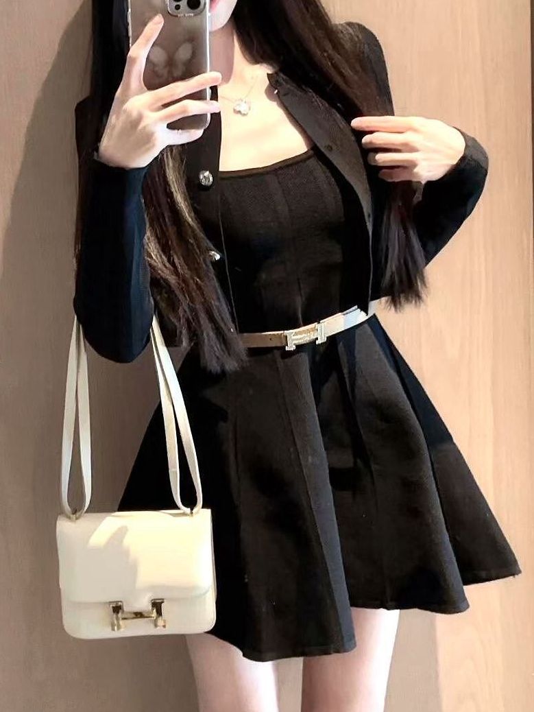 Belted Shirt Dress - Jesienno-zimowy dzianinowy komplet: sukienka z zakładanym