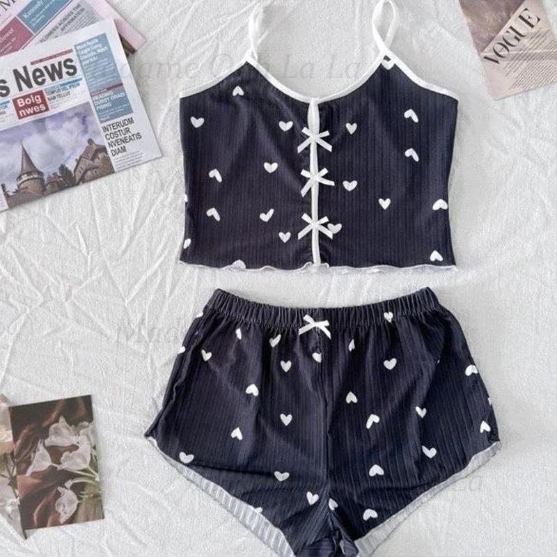 V Neck Cami Top - Seksowny zestaw piżamowy z nadrukiem serc