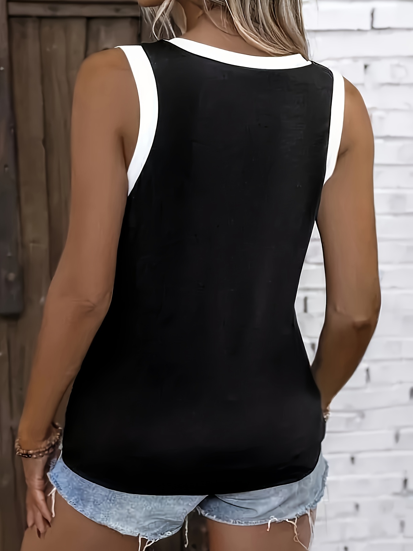 Damski top bez rękawów z dekol – V Neck Cami Top recenzja i cena
